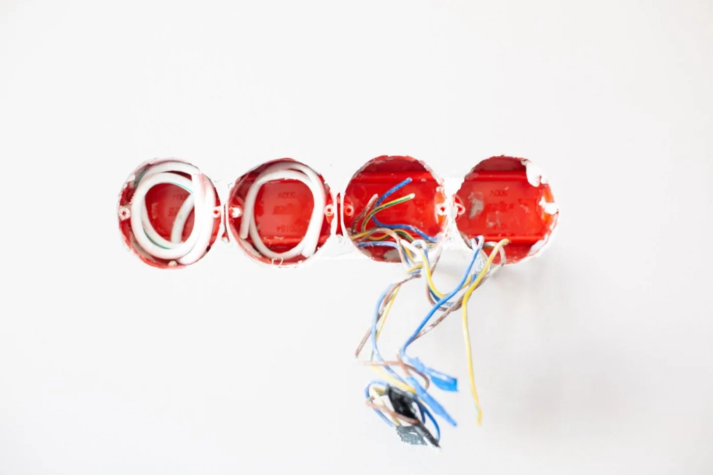 Electrical panel wiring